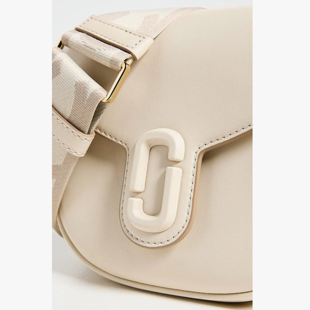 Marc Jacobs The Saddle Crossbody Bag - Picture 12 of 13